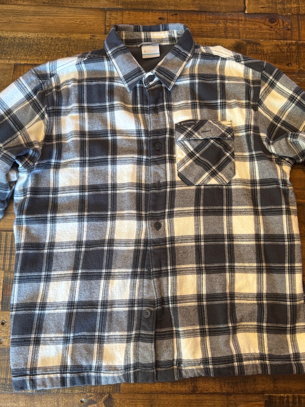 Columbia Men's Black & White Plaid Flannel Shirt - Classic Long Sleeve Button-Up